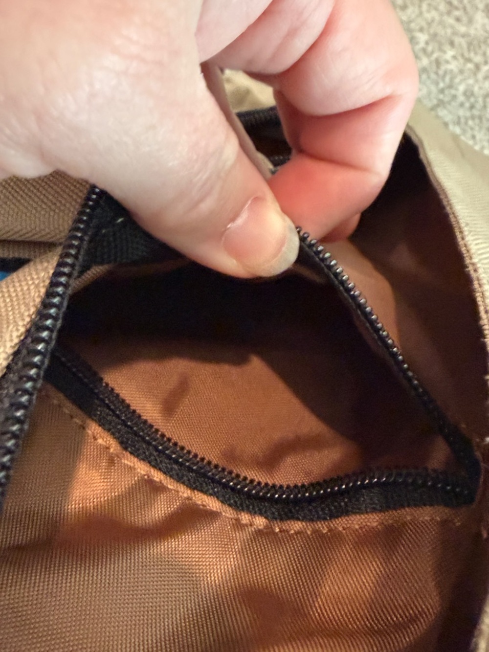 KAVU crossbody bag - Picture 8 of 8